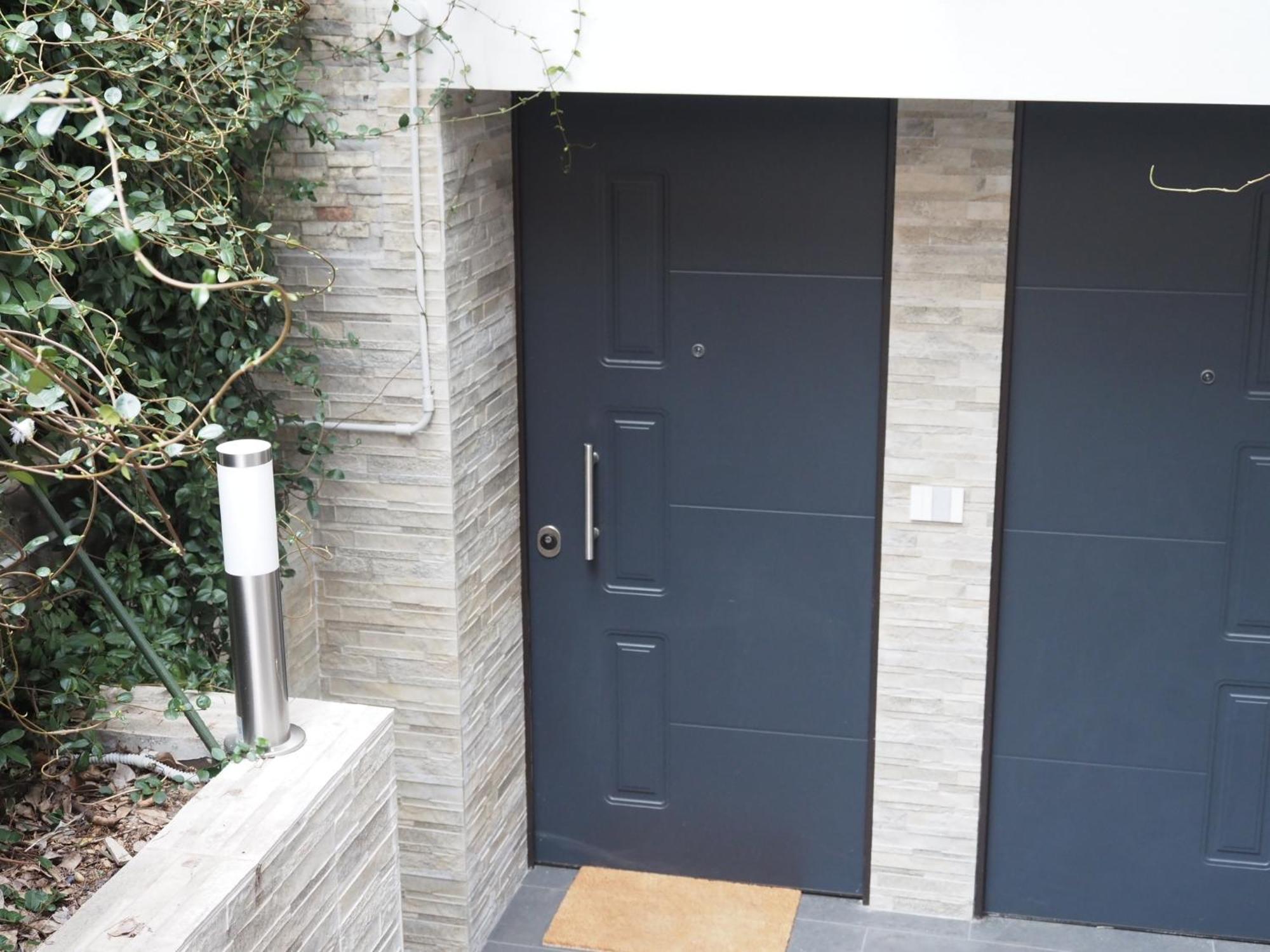 Ferienwohnung Ihost Luxury - Neg Roli 8 Mailand Exterior foto