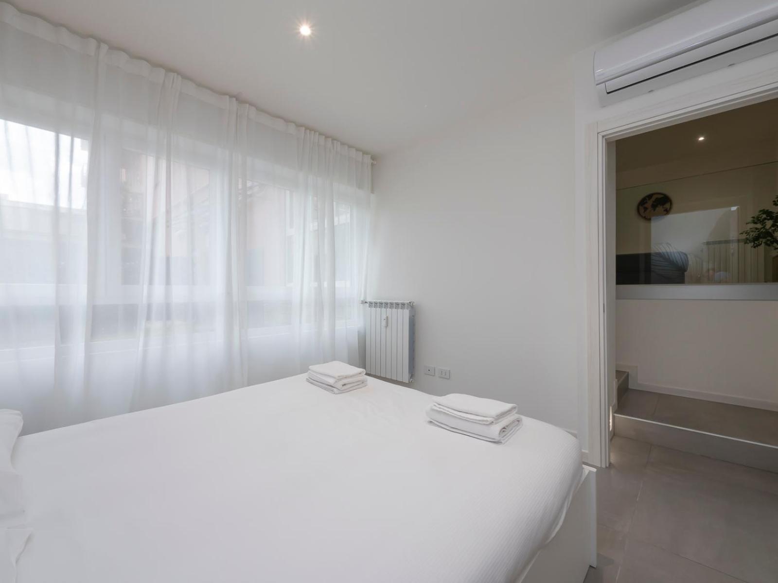 Ferienwohnung Ihost Luxury - Neg Roli 8 Mailand Exterior foto